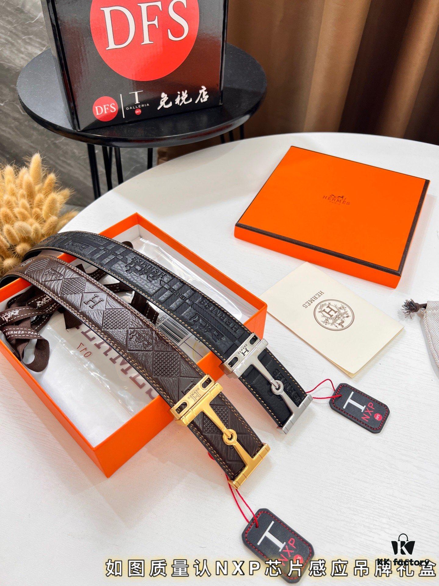 Hermès Men's Belt, Top Grain Calfskin with Engraved Metal Buckle, 3.8cm Width, Custom Length