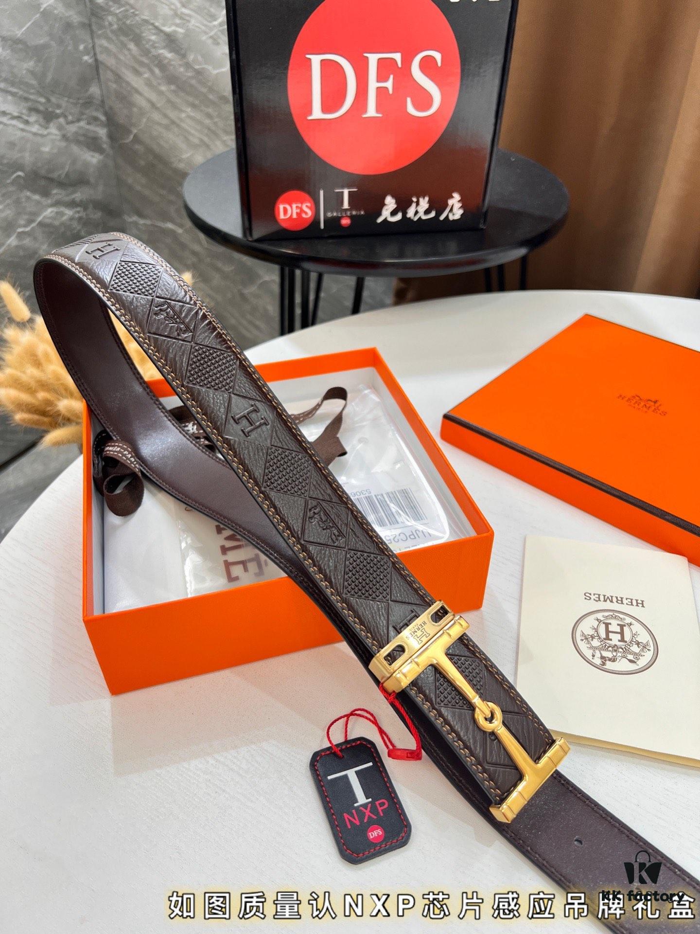 Hermès Men's Belt, Genuine Top-Layer Calfskin with Engraved Horse Carriage Embossing, 3.8cm Width, Stainless Steel Buckle, Adjustable Length