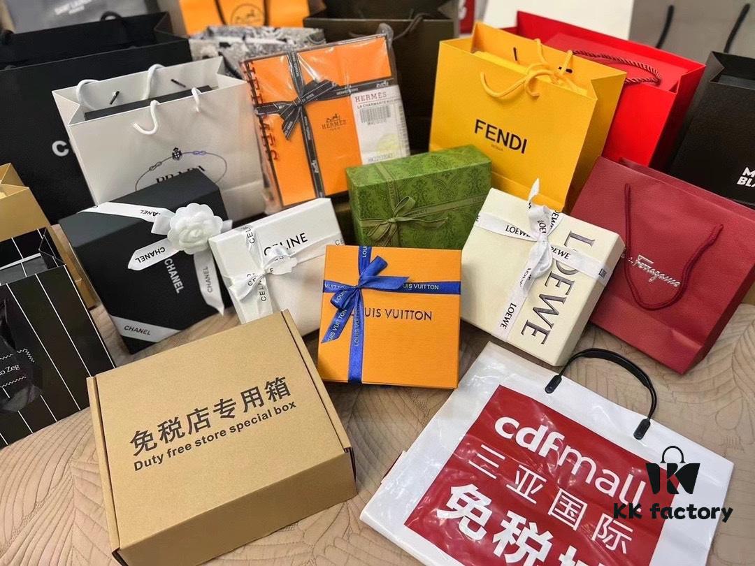 Sanya Tax-Free Genuine Latest Packaging Gift Box: Celine Original Batch Goods, 1.8cm Width