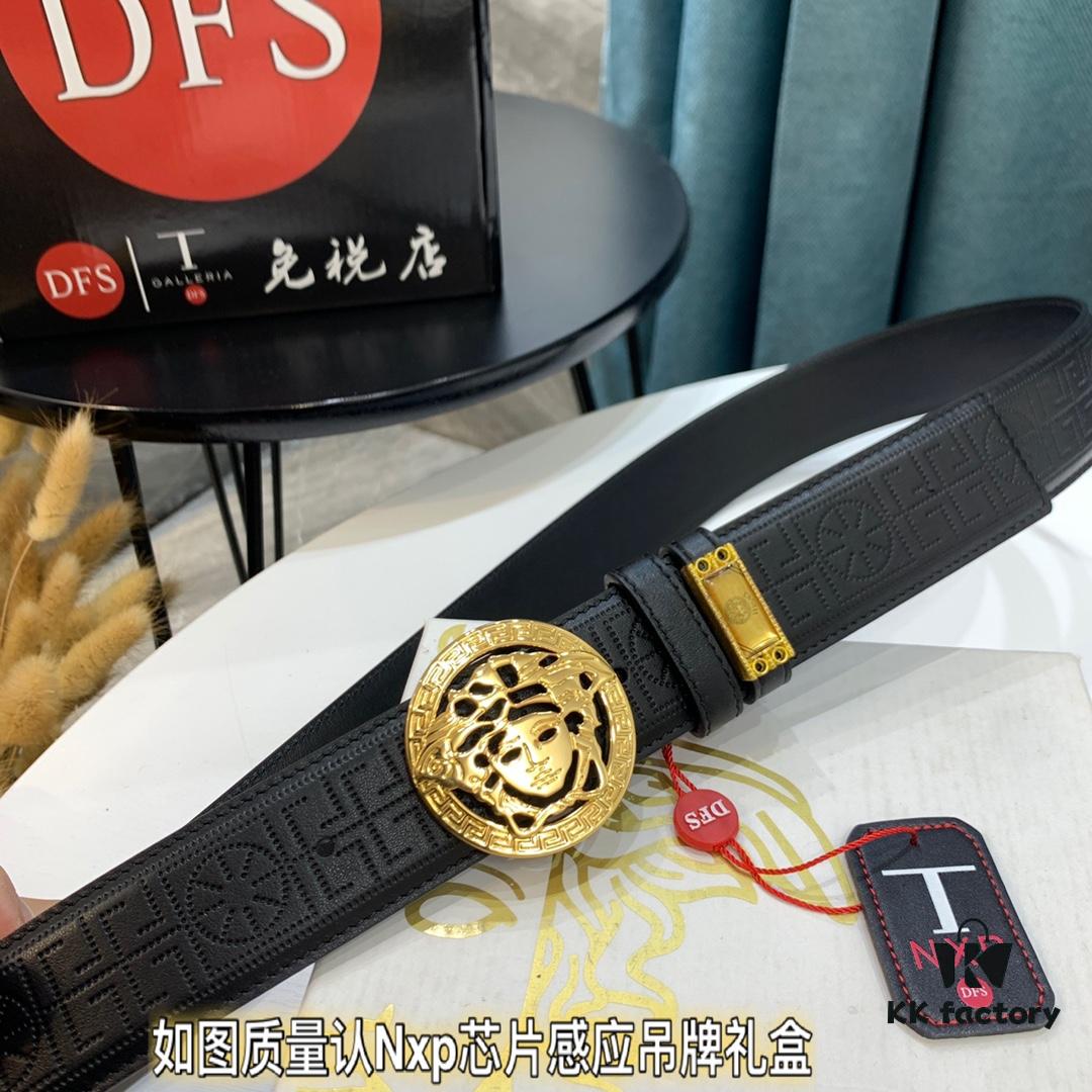 Mermaid Head Belt Original Factory Order Hong Kong Duty-Free Gift Box (NXP Tag with Official Website Verification, Authentic Anti-Counterfeit Chip) Genuine Mold Design Mermaid Head Stainless Steel Hardware New Version Authentic Hardware: Versace Italy Imported Perforated Top-Grade Calfskin Fashion Runway Style Top-Tier Duty-Free Purchase Level Comparable to Genuine Product Inspection Supported High-Definition Real Photos and Videos 3.8cm Width Guaranteed Quality