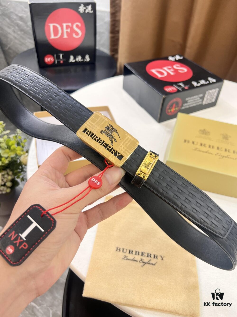 Burberry Equestrian Automatic Buckle Belt, Genuine Full-Grain Calfskin, 3.5cm Width, Top-Quality Business Formal Belt with Polished Stainless Steel Hardware