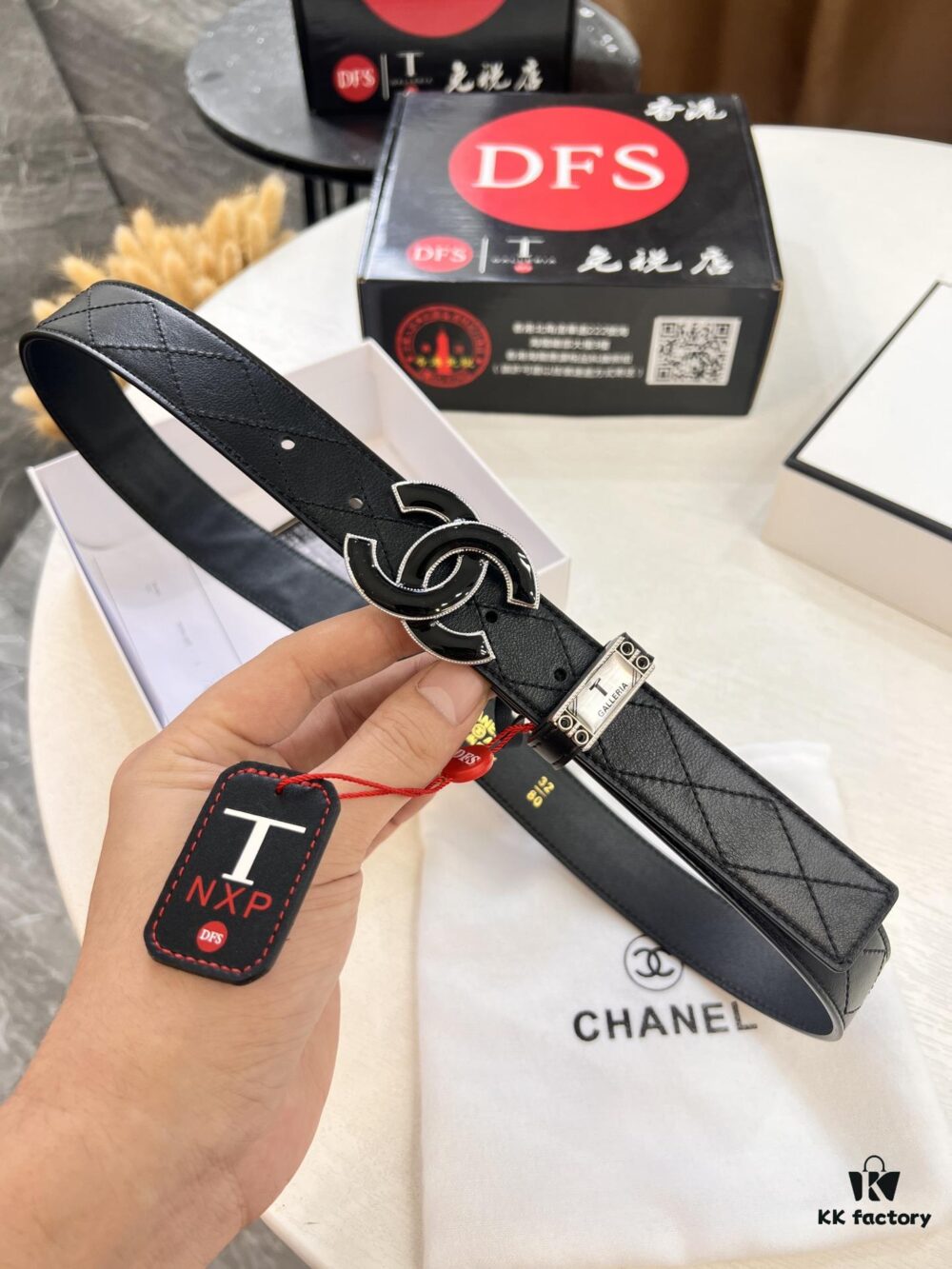 Chanel-style Women's Bag, Hong Kong Duty-Free T Gift Box (NXP RFID Tag with Official Website Verification, Authentic Anti-Counterfeit Chip)