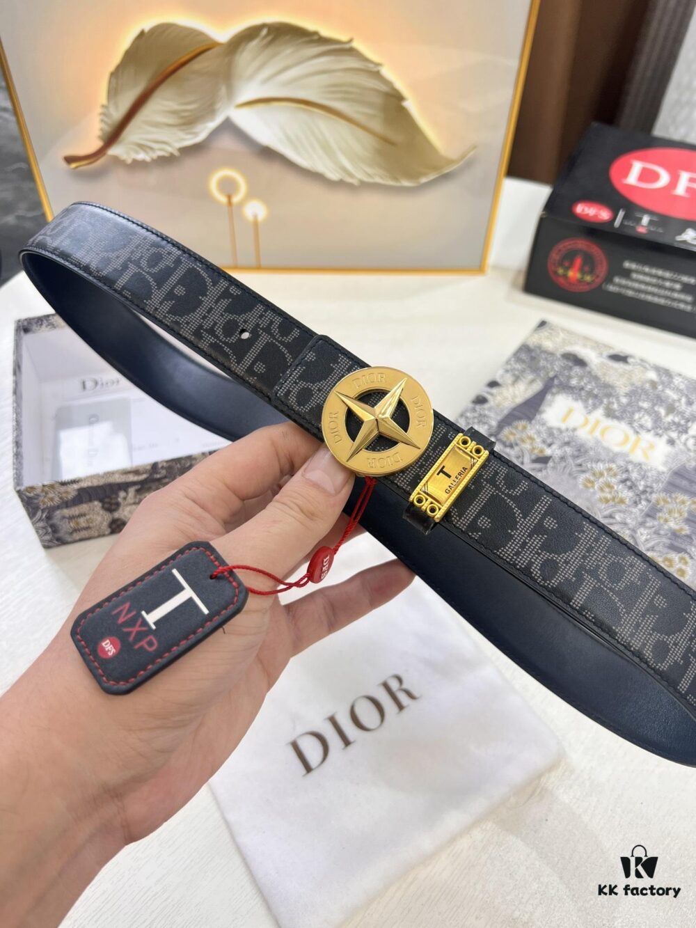 Dior D Belt, Hong Kong Duty-Free Gift Box 🎁 (NXP Tag with Anti-Counterfeit Chip, Verifiable on Official Website)