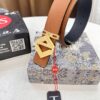 Dior D Belt, Hong Kong Duty-Free Gift Box 🎁 (NXP RFID Tag with Official Anti-Counterfeit Chip, Verifiable on Website), Unisex Leather Belt with Polished Metal Buckle