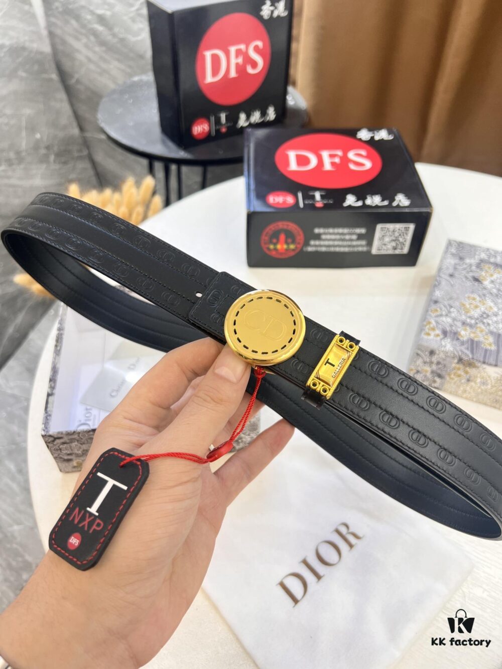 Dior D Belt, Hong Kong Duty-Free Gift Box 🎁 (NXP RFID Tag with Official Website Verification, Authentic Anti-Counterfeit Chip) - Unisex Stainless Steel Polished Hardware, Double-Sided Wearable Design