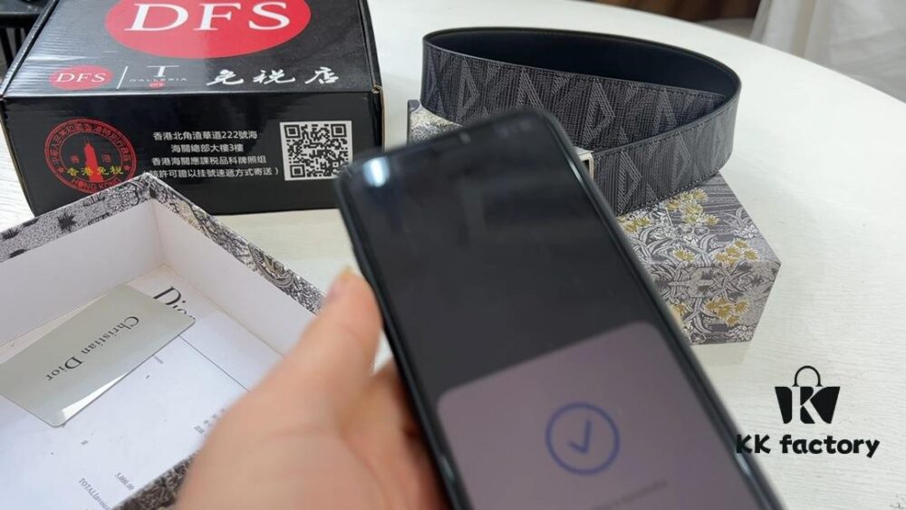 Hardware New Model Four-corner Snap Button, Double-sided Use, Soft and Delicate Touch