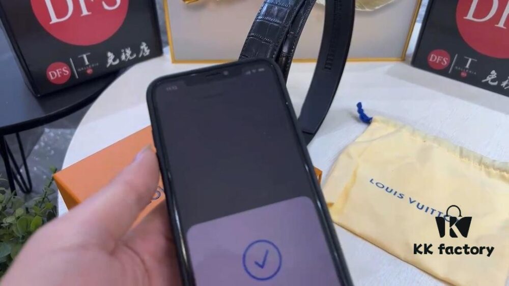 Arrival of Goods. Video Anti-counterfeiting Sensing Network Automatic Trendy Belt, Automatic LV Stainless Steel Hardware