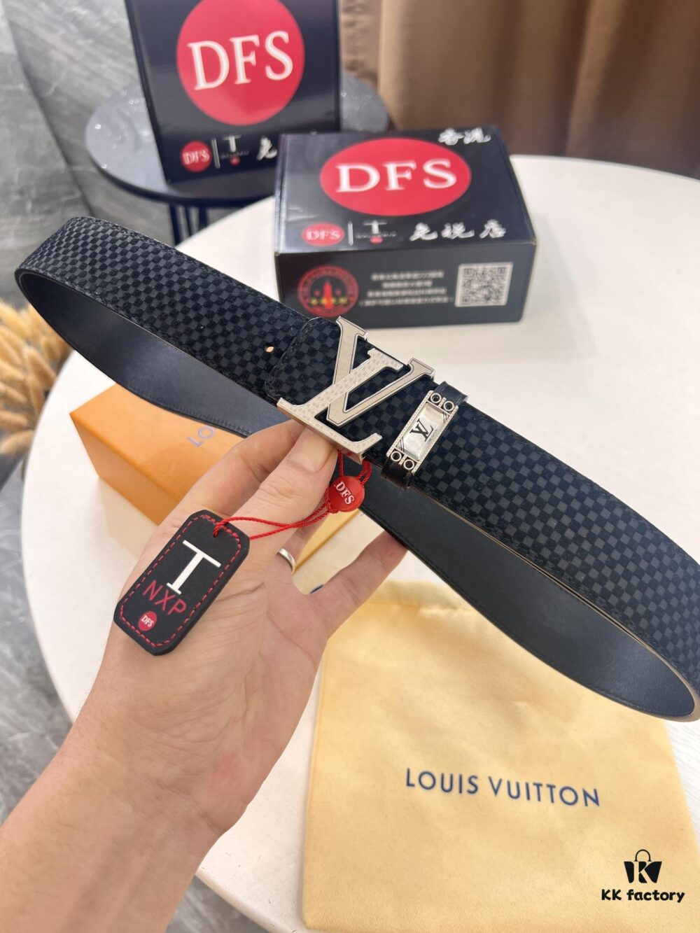 Top-Tier Louis Vuitton LV Belt, Original Factory Hong Kong Duty-Free T Gift Box, Genuine Stainless Steel Hardware, French Micro Grain Calfskin Leather, 3.8cm Width