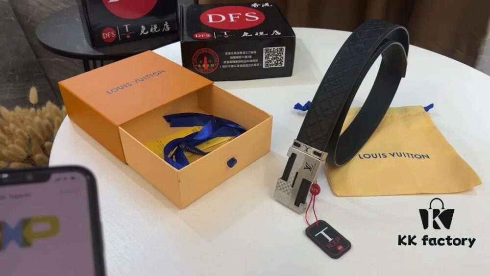LV New Monogram Belt with Video Anti-counterfeiting Induction Network, Fashion Casual Style
