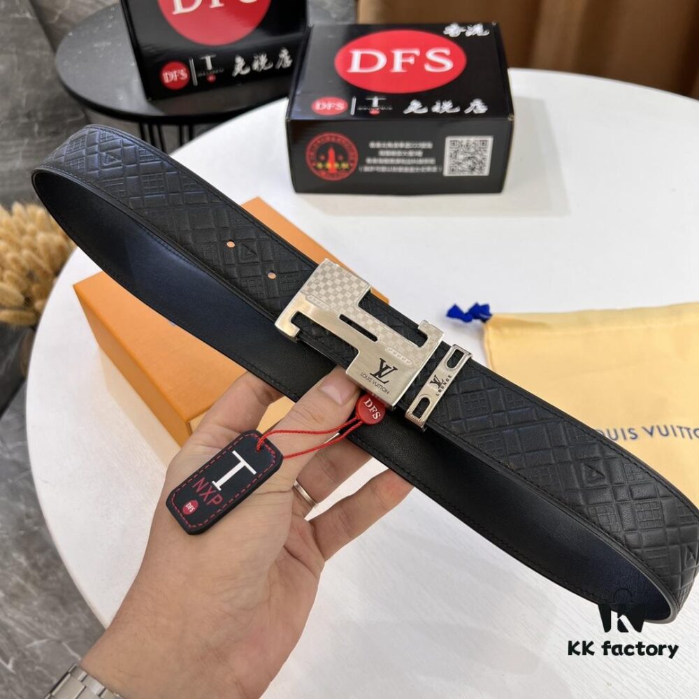 Top-Tier LV Louis Vuitton Belt - Genuine Mold L Letter Polished Stainless Steel Hardware, Inner Buckle Design, 3.8cm Width, French Imported Embossed Cowhide Leather, Hong Kong Duty-Free Premium Gift Box (NXP RFID Tag Verifiable on Official Website, Authentic Anti-Counterfeit Chip)