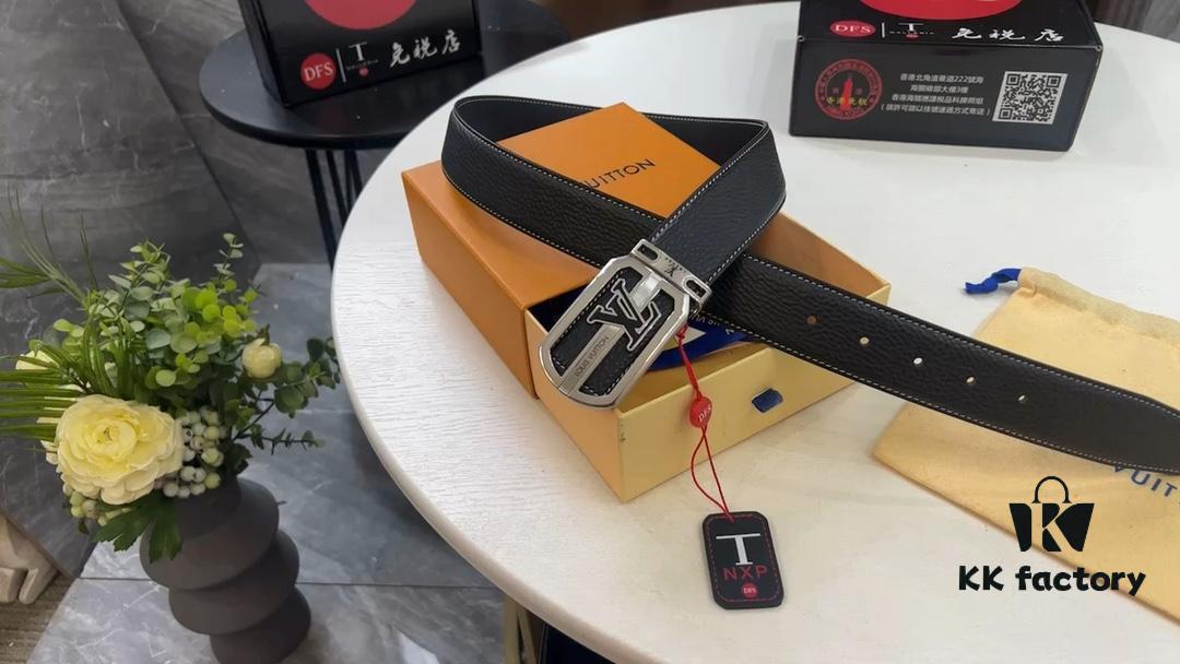 Alligator Texture Ostrich Texture Top Grain Cowhide Genuine Fabric, Calfskin Top Layer Low, Excellent Hand Feel