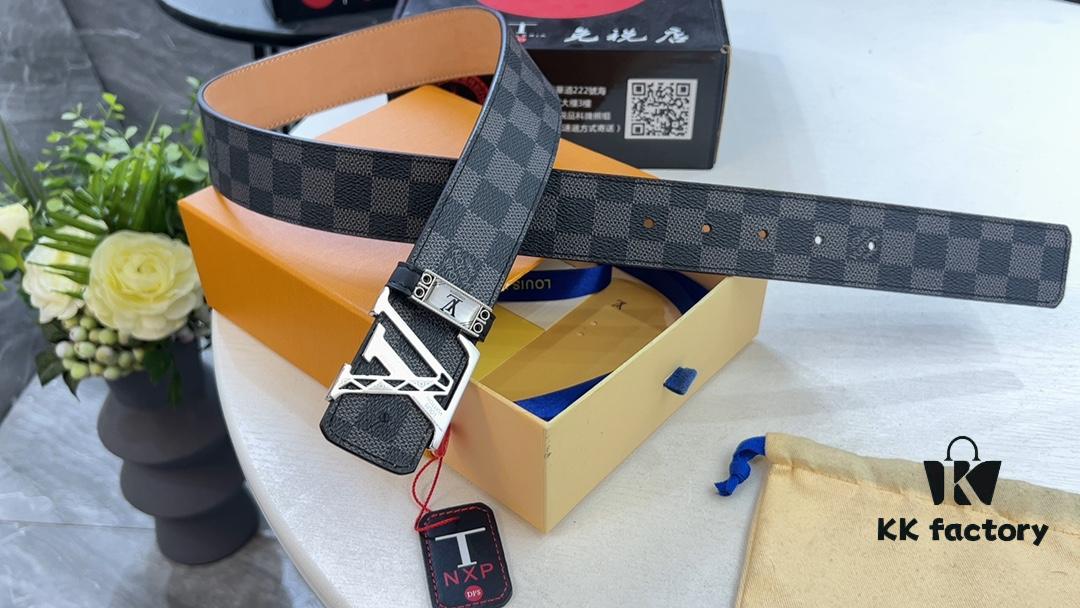 LV New Checkered Leather Belt, Fashion Casual Style with Video Anti-counterfeiting Induction Network