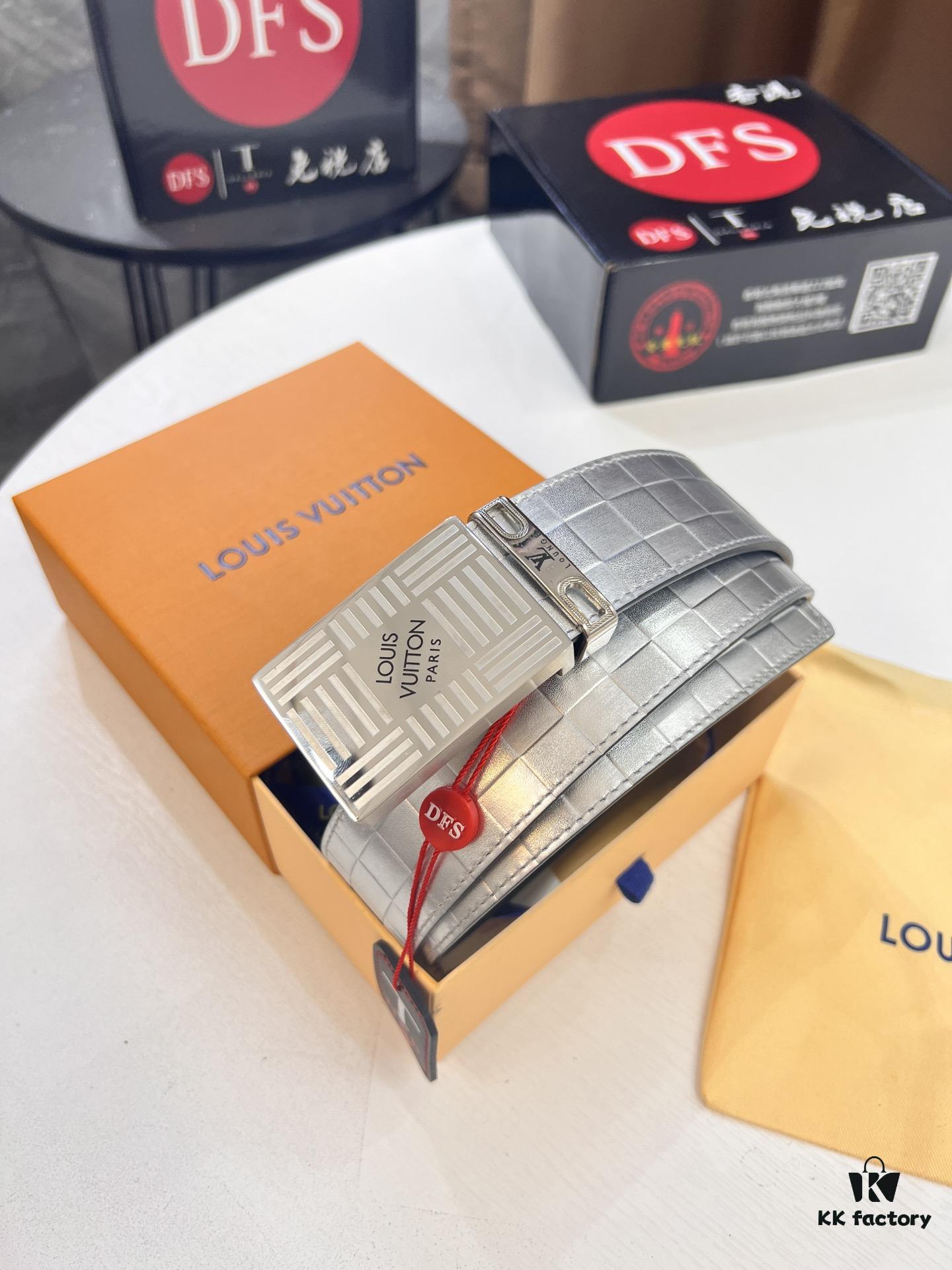 Top-Tier Louis Vuitton LV Men's Leather Belt, 3.8cm Width, Imported South African Cowhide with Grid Texture, Full-Grain Leather, Stainless Steel Buckle, Duty-Free Authenticity Verified