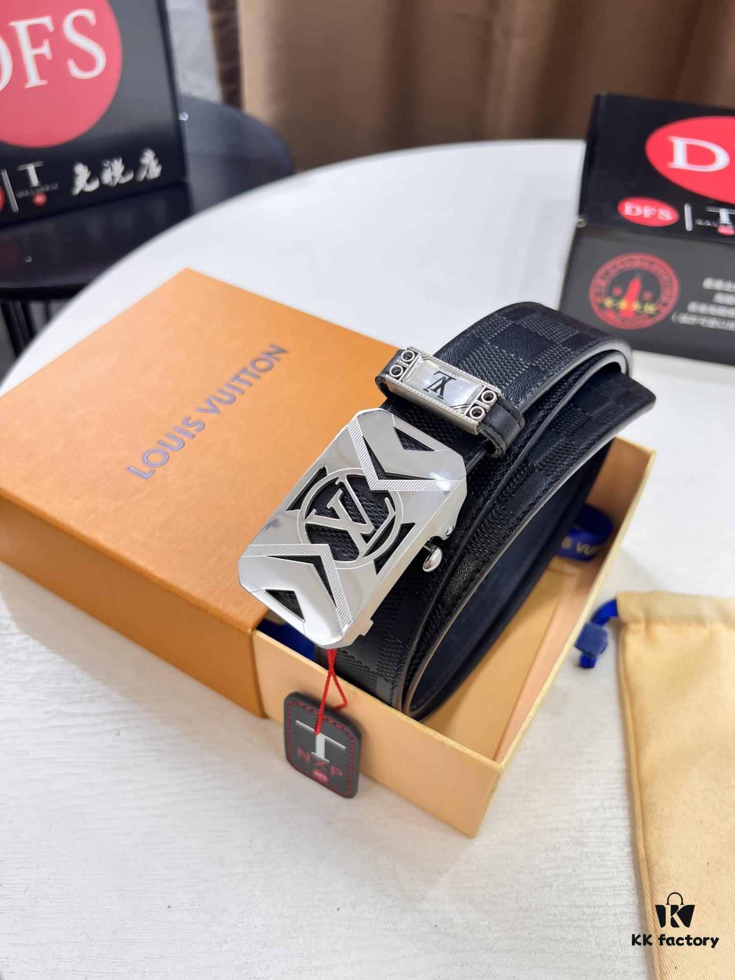Xiaozhu Recommended Trumpet Trumpet Louis Vuitton Automatic Buckle Belt, Custom Cowhide, Grid Top-layer Imported Leather Paired with Fine-grain Calfskin, Top-quality Business Formal Belt with Soft Automatic Slide Track, 3.5cm Width