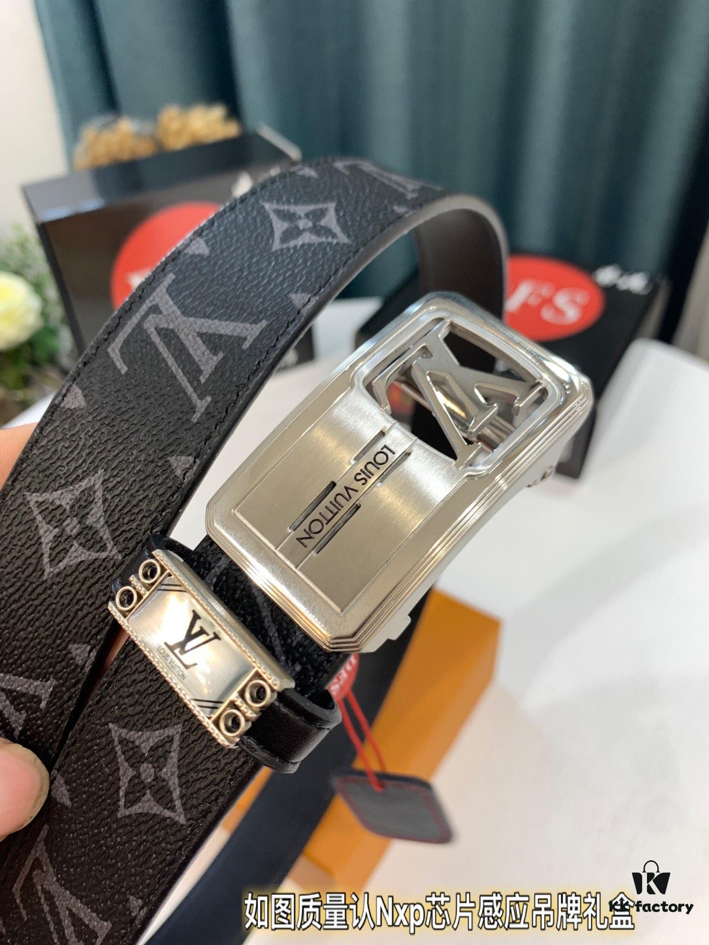 Louis Vuitton Automatic Buckle Belt, Premium Cowhide with PVC Monogram Pattern, 3.5cm Width, Top-Quality Craftsmanship