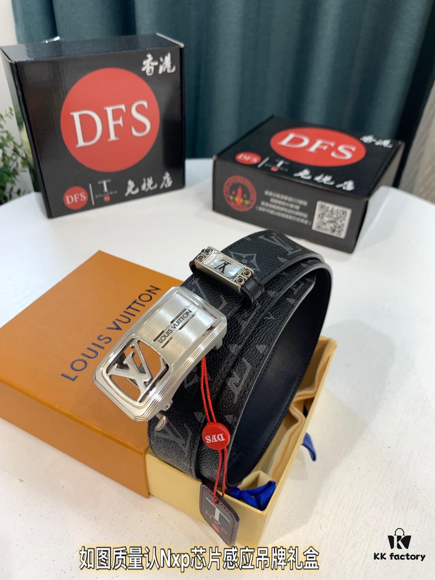 Louis Vuitton Automatic Buckle Belt, Premium Cowhide with PVC Monogram Pattern, 3.5cm Width, Top-Quality Craftsmanship