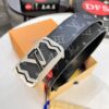 LV Men's Belt, Latest Design, ZP Molded, Synchronized with Original Monogram Fabric, Full-Grain Cowhide Leather, 4.0cm Width, Premium Quality with NXP Anti-Counterfeit Chip