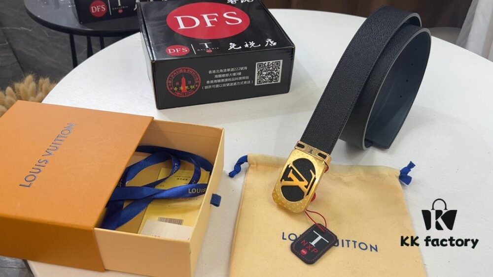 Genuine Synchronized Water Ripple Palm Pattern Top-Grain Cowhide with Stainless Steel Hardware and Chip Sensor for Official Website Access