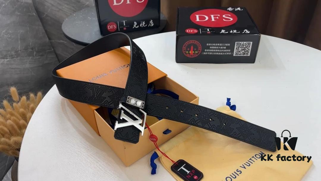 LV New Embossed Leather Belt, Fashionable Casual Reversible Style with Video Anti-Counterfeit Authentication