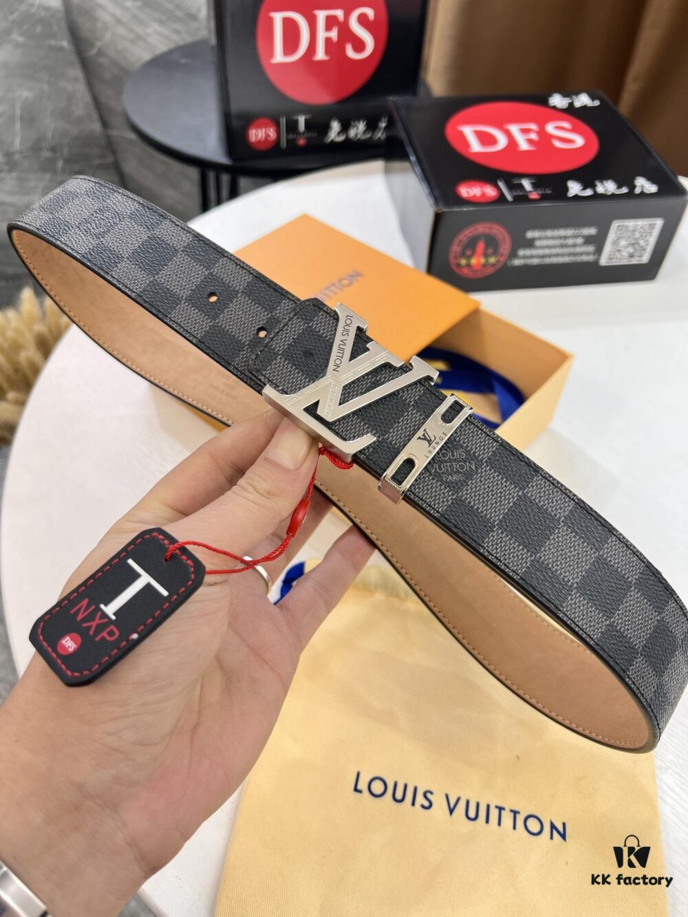 LV Men's Belt, New Arrival, High-End Custom Leather, ZP Synchronized, Original Factory Plaid Imported Fabric, Full Grain Suede Cowhide, Corroded Letter Hardware, 3.8cm Width