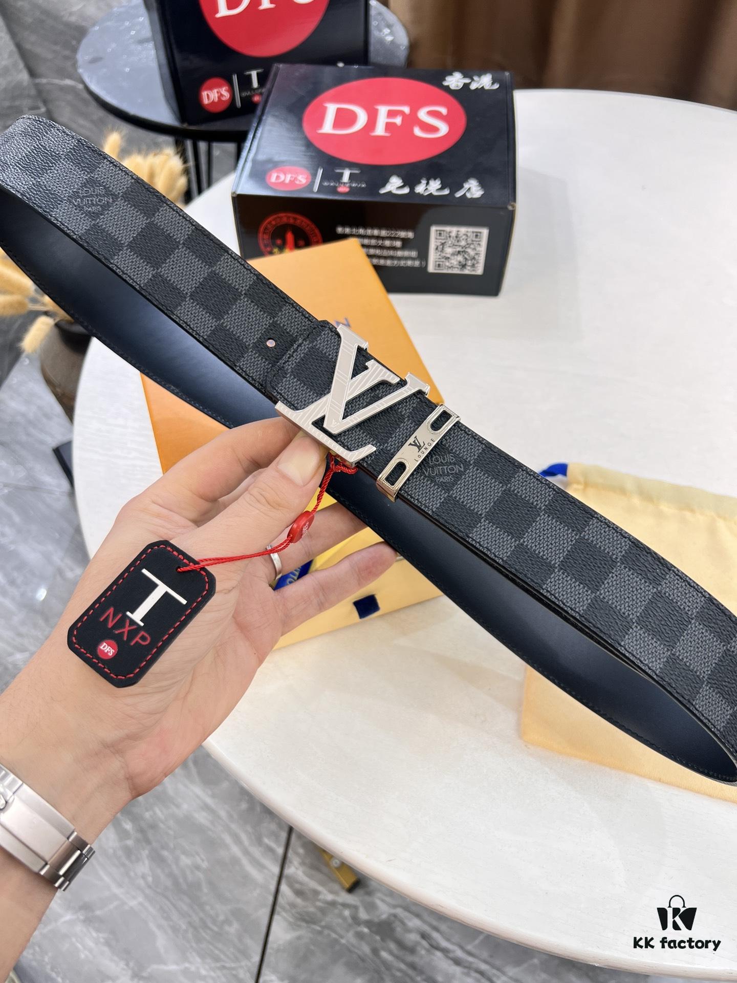 Louis Vuitton LV Men's Belt, Latest Design, ZP Molded, Matching Monogram Fabric, Full-Grain Cowhide Leather, Heavy-Duty Stainless Steel Buckle, 4.0cm Width