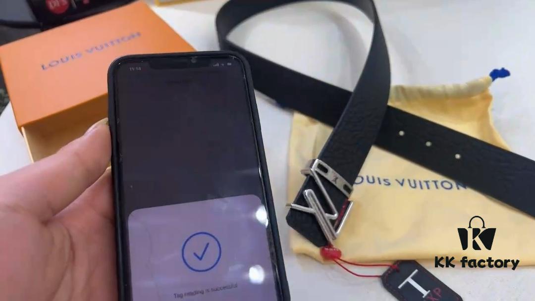 LV Top Grain Leather with Elephant Texture, Full Metal Interior, Elegant and High-End