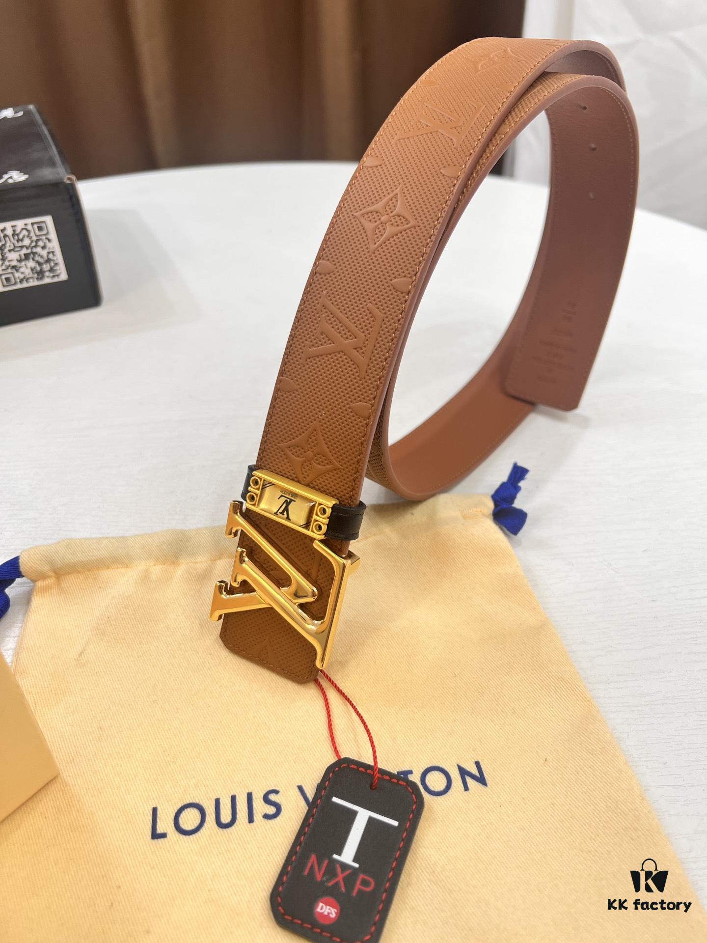 LV Men's Belt Arrival, Genuine Photos, ZP Mold Design, Imported Original Factory Print, Full-Grain Cowhide Leather, Refined Metal Letters, Reversible Double-Sided Use, 3.8cm Width