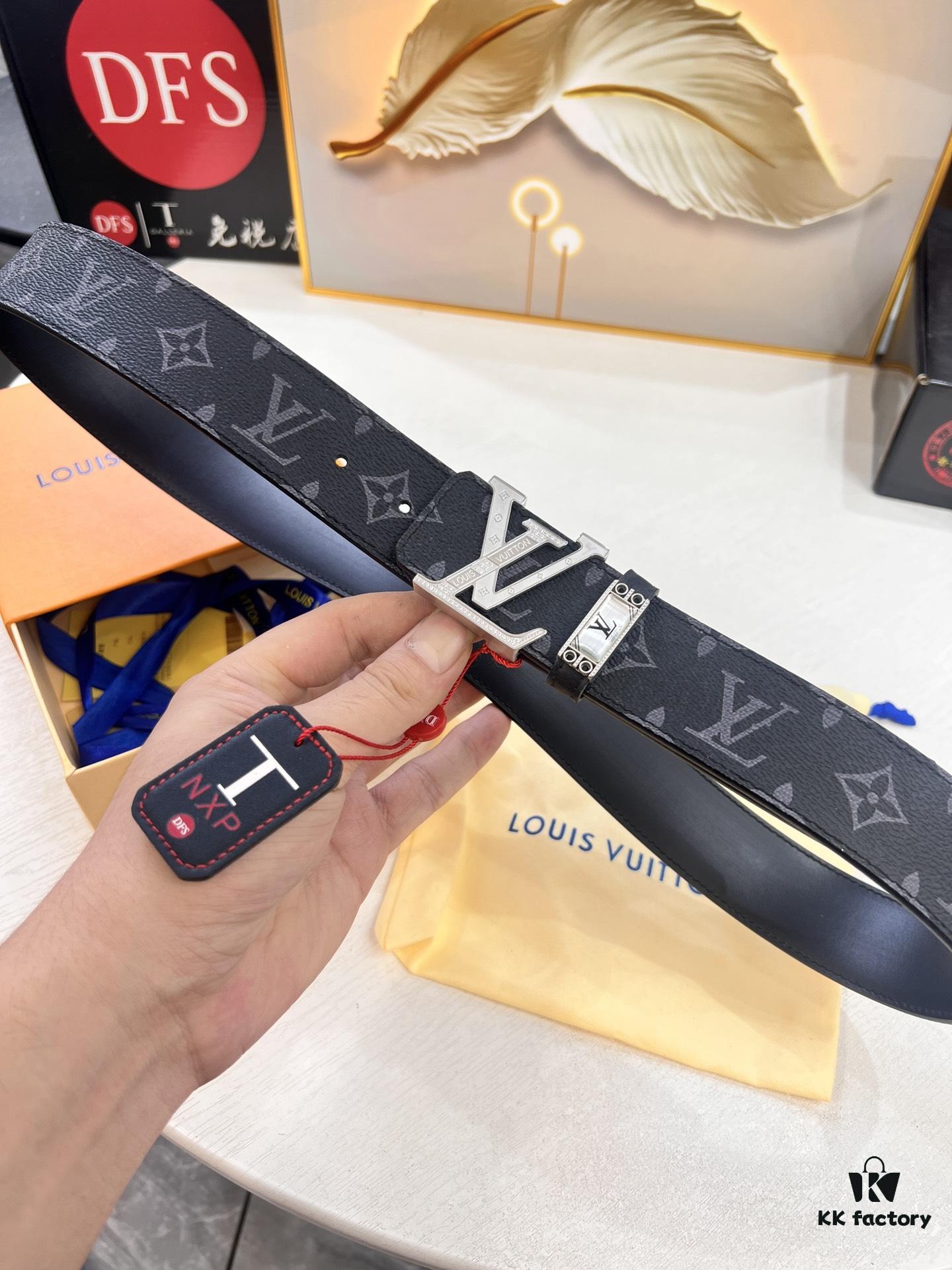 Louis Vuitton LV Men's Belt, Latest Design, ZP Molded, Full-Grain Cowhide Leather, Stainless Steel Buckle with Rhinestone Inlay, 4.0cm Width