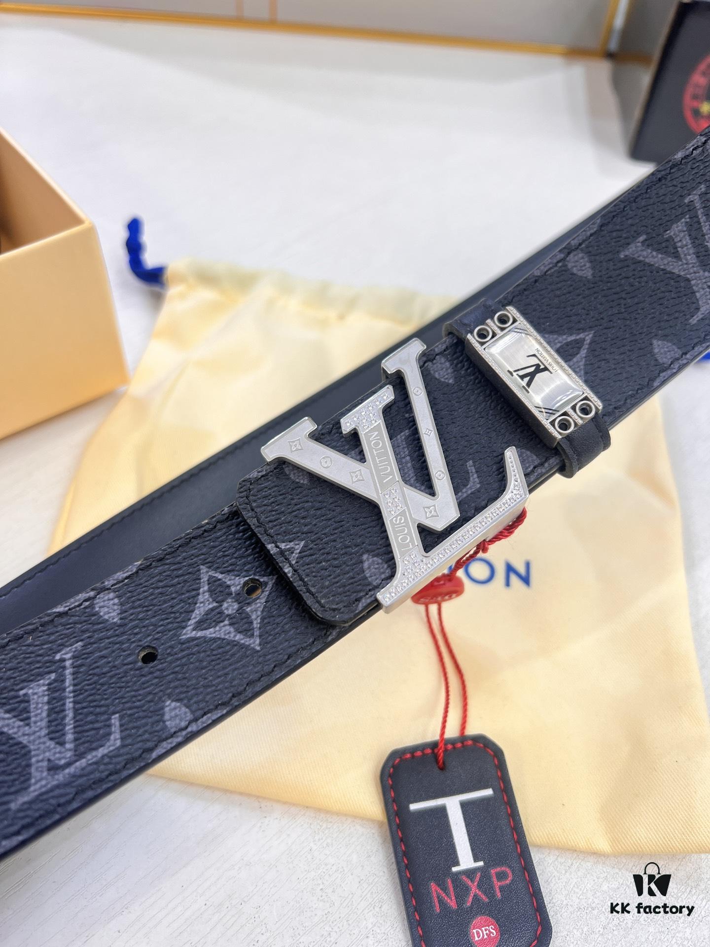 Louis Vuitton LV Men's Belt, Latest Design, ZP Molded, Full-Grain Cowhide Leather, Stainless Steel Buckle with Rhinestone Inlay, 4.0cm Width