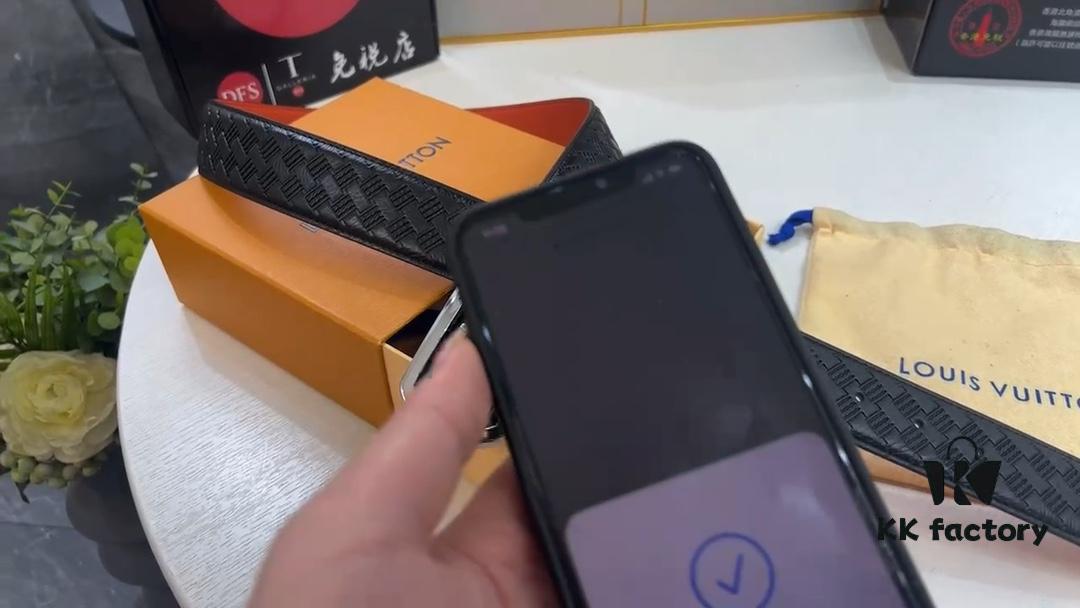 Woven Texture Full-Grain Leather, Premium Quality, LV Double-Sided Design, New Stainless Steel Hardware