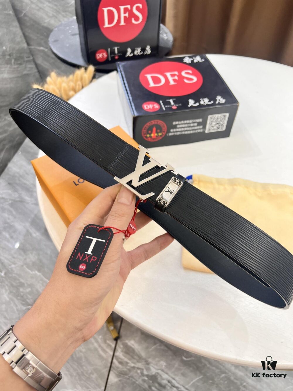 Top-Tier LV Louis Vuitton L-Logo Polished Stainless Steel Buckle Belt - Imported French Cross-Grain Top-Layer Calfskin, 3.8cm Width, Authentic NXP Chip & Official Anti-Counterfeit Verification