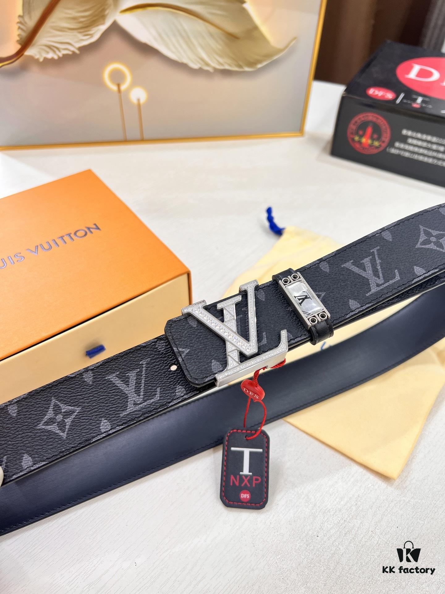 LV Men's Belt Louis Vuitton Latest Design ZP Synchronized Monogram Fabric Top-Quality Cowhide Steel Buckle 4.0cm