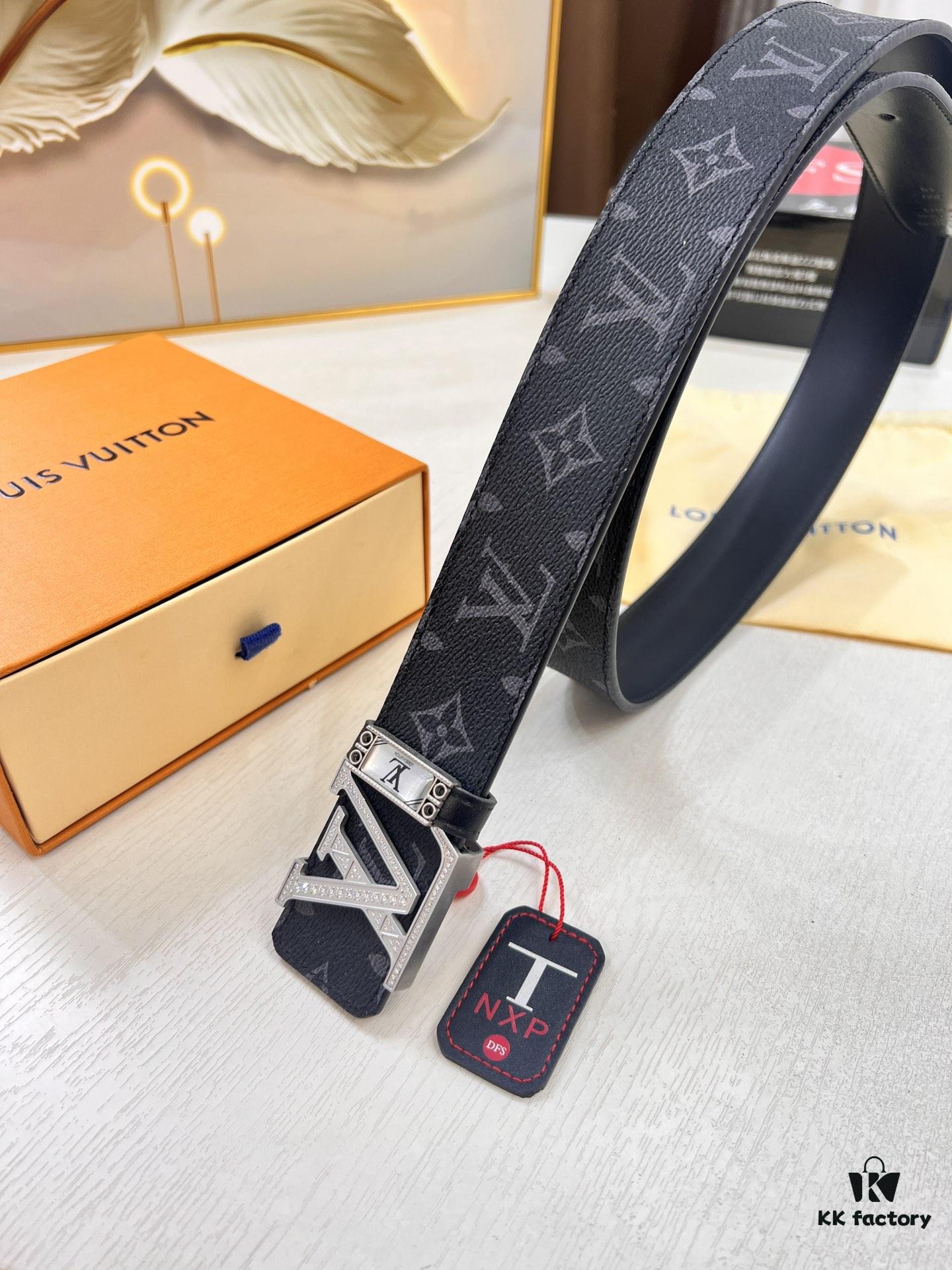 LV Men's Belt Louis Vuitton Latest Design ZP Synchronized Monogram Fabric Top-Quality Cowhide Steel Buckle 4.0cm