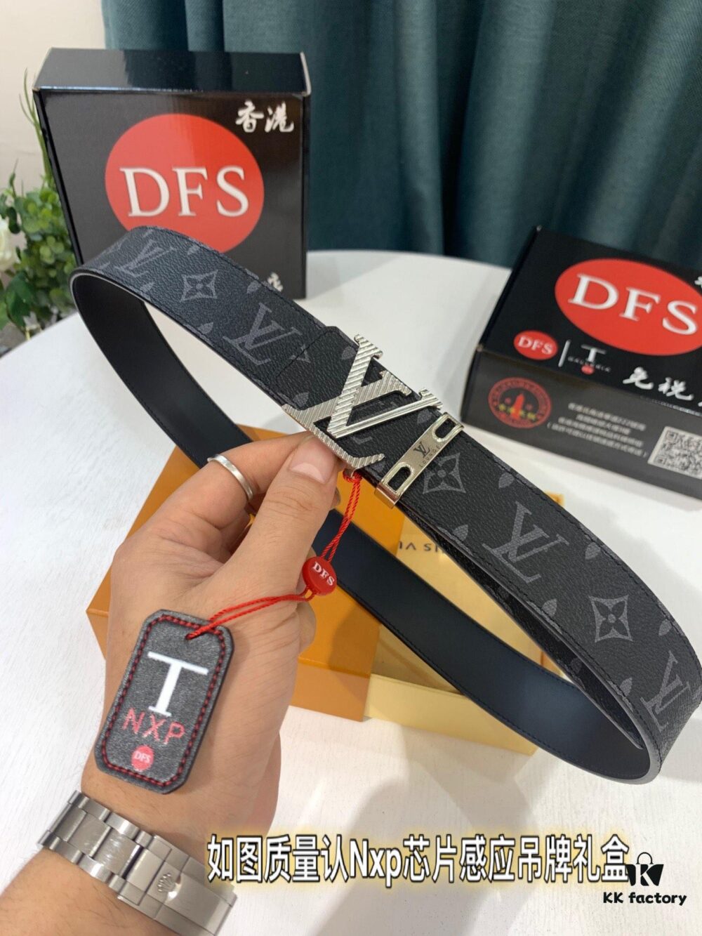 Shop Owner Recommended Trumpet Trumpet Louis Vuitton LV Belt ZP Synchronized New Men's Belt with Imported Monogram Fabric, Original Factory Head Cowhide Plain Low Texture, Reversible Use, Water Ripples Letter Hardware, 3.8cm Width