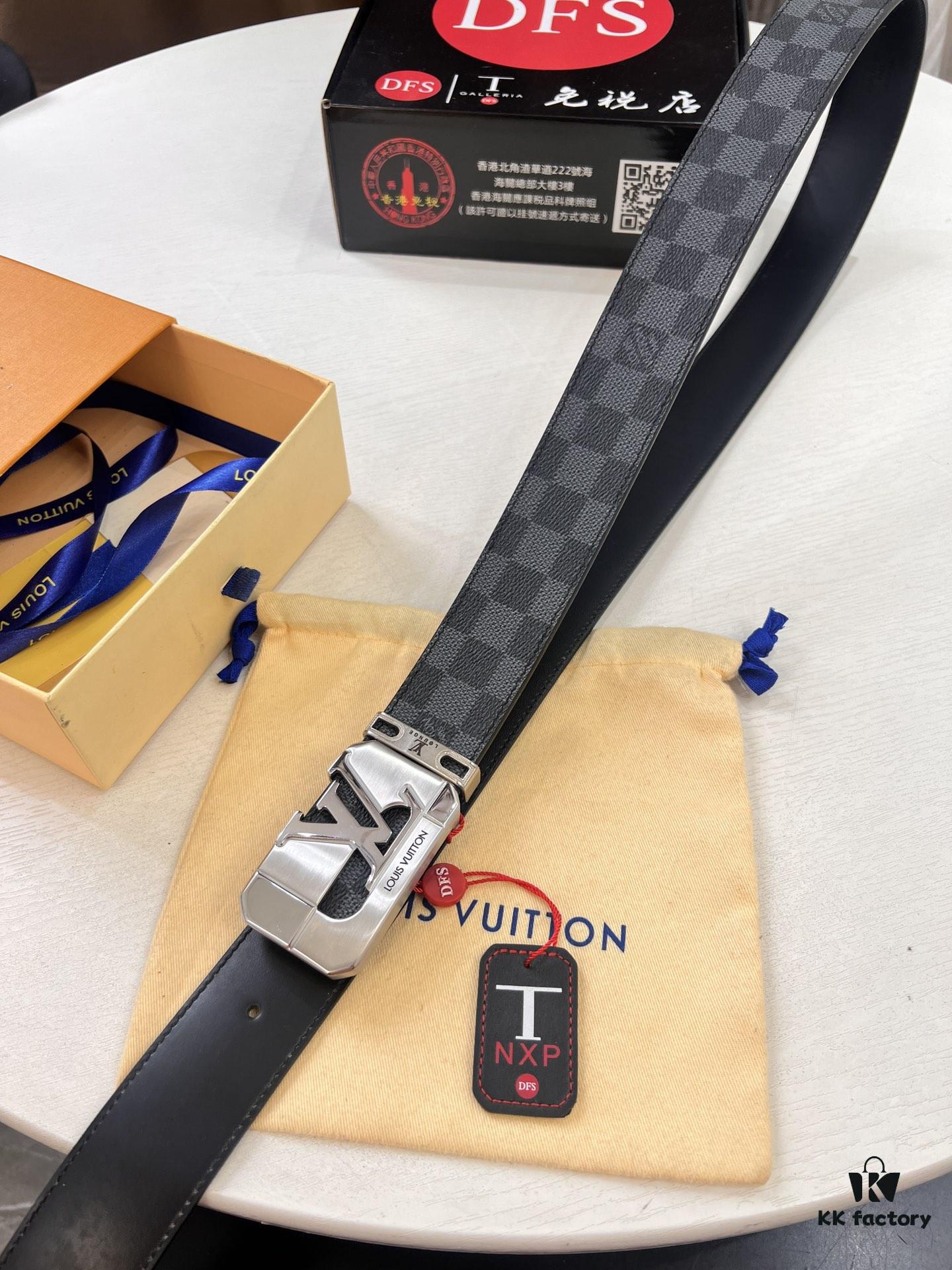 Shop Owner Recommended Louis Vuitton LV Belt, ZP Synchronized New Men's Belt, Checkered Imported Fabric, Full-Grain Cowhide Plain Leather, 3.8cm Width, Official Website Style with Letter Hardware, High-End Custom Leather, Supports Authentication