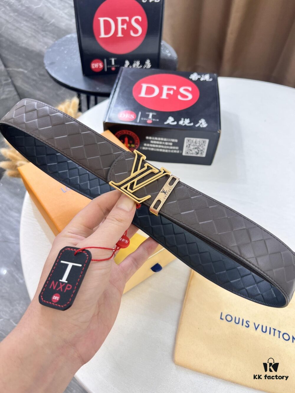 LV Men's Belt - Original Imported Woven Top-Layer Leather, New Style with Steel Hardware, Reversible Design