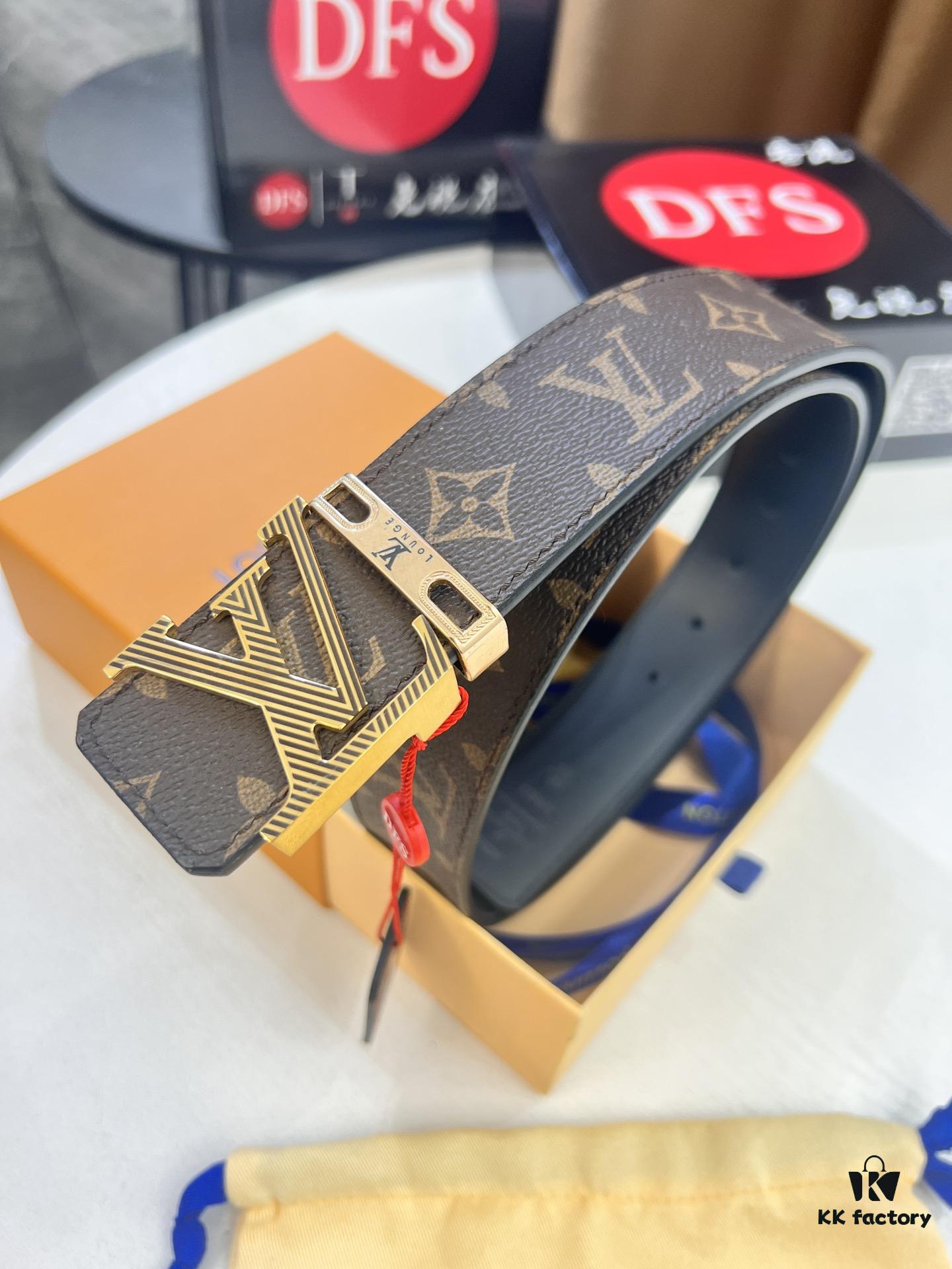 LV Men's Belt, New Arrival, ZP Molded, Matching Classic Check Fabric, Genuine Cowhide Leather, Heavy-Duty Stainless Steel Buckle, 4.0cm Width