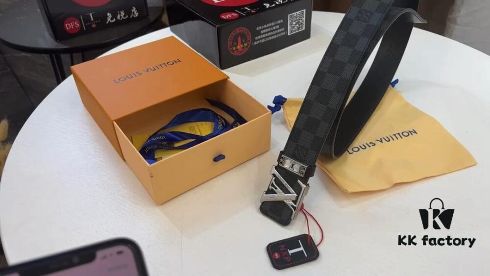 New LV Monogram Leather Belt, Genuine Cowhide with Diamond-Paved Stainless Steel Hardware, Fashionable Casual Style