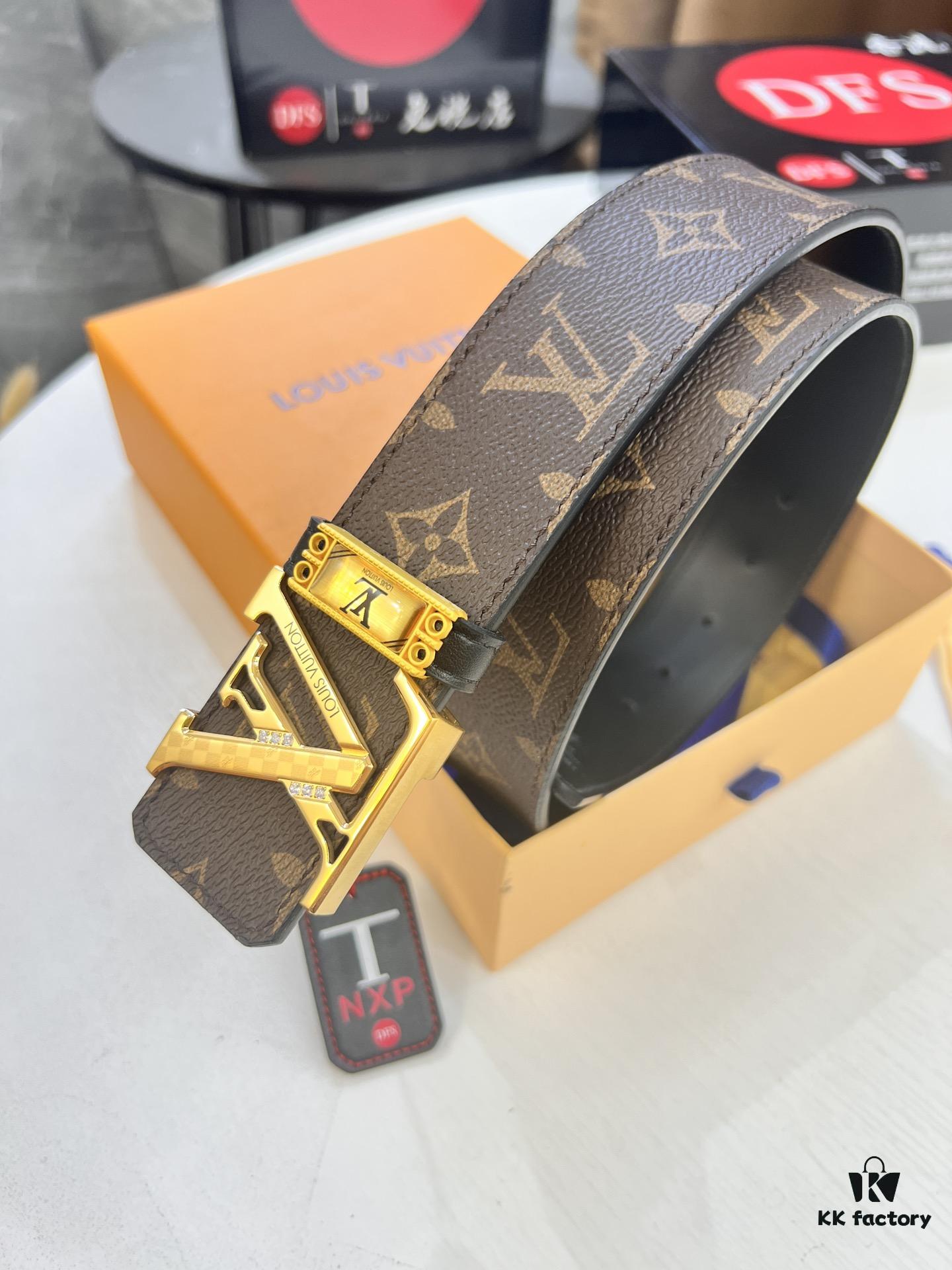 Louis Vuitton LV Belt, ZP Synchronized New Men's Belt with Monogram Imported Fabric, Full-Grain Cowhide, Reversible Design, Diamond-Paved Letter Hardware, 3.8cm Width