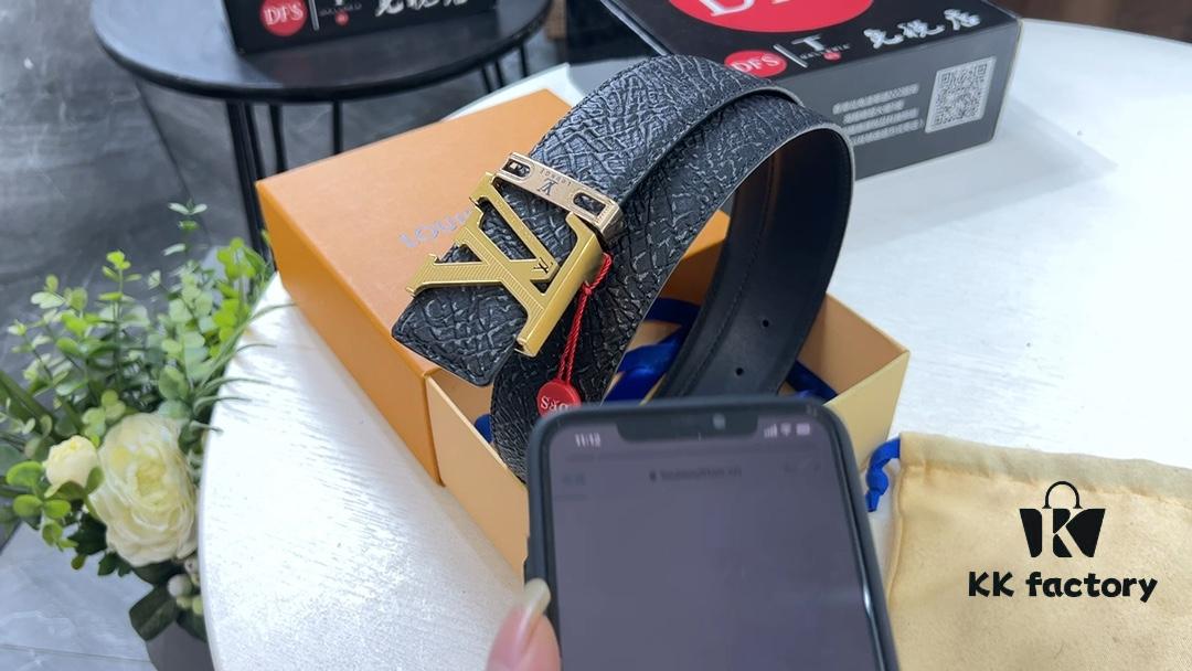 New LV Embossed Cowhide Belt, Genuine Leather with Stainless Steel Hardware, Fashion Casual Style