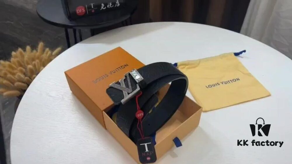 LV New Style Monogram Belt, Fashion Casual Design with Video Anti-counterfeiting Induction Network
