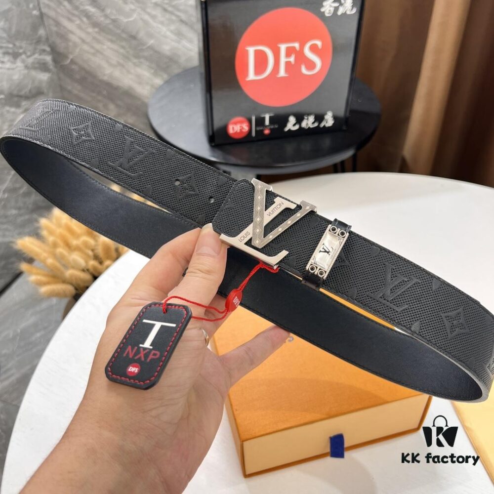 Original Factory Premium Hong Kong Tax-Free T Gift Box 🎁 (NXP RFID Tag with Verifiable Authentication), Belt with Louis Vuitton LV Buckle, Made of French Top-Grade Embossed Cowhide Leather, 3.8cm Width, High-Quality Stainless Steel Hardware with Corroded Pattern Design