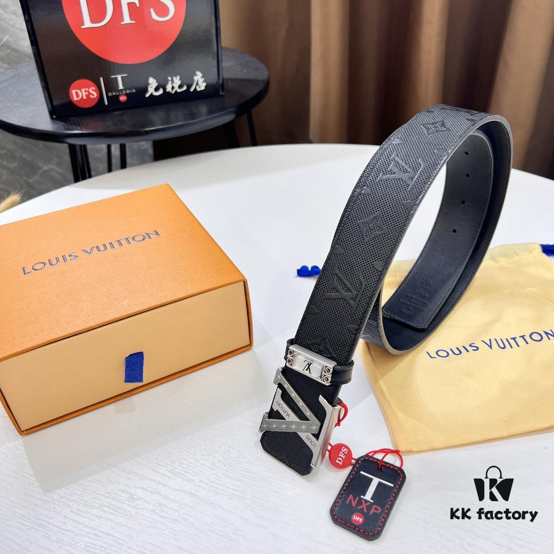 Original Factory Premium Hong Kong Tax-Free T Gift Box 🎁 (NXP RFID Tag with Verifiable Authentication), Belt with Louis Vuitton LV Buckle, Made of French Top-Grade Embossed Cowhide Leather, 3.8cm Width, High-Quality Stainless Steel Hardware with Corroded Pattern Design