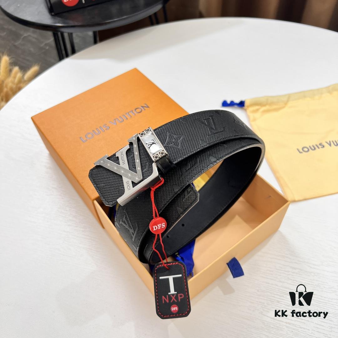 Original Factory Premium Hong Kong Tax-Free T Gift Box 🎁 (NXP RFID Tag with Verifiable Authentication), Belt with Louis Vuitton LV Buckle, Made of French Top-Grade Embossed Cowhide Leather, 3.8cm Width, High-Quality Stainless Steel Hardware with Corroded Pattern Design