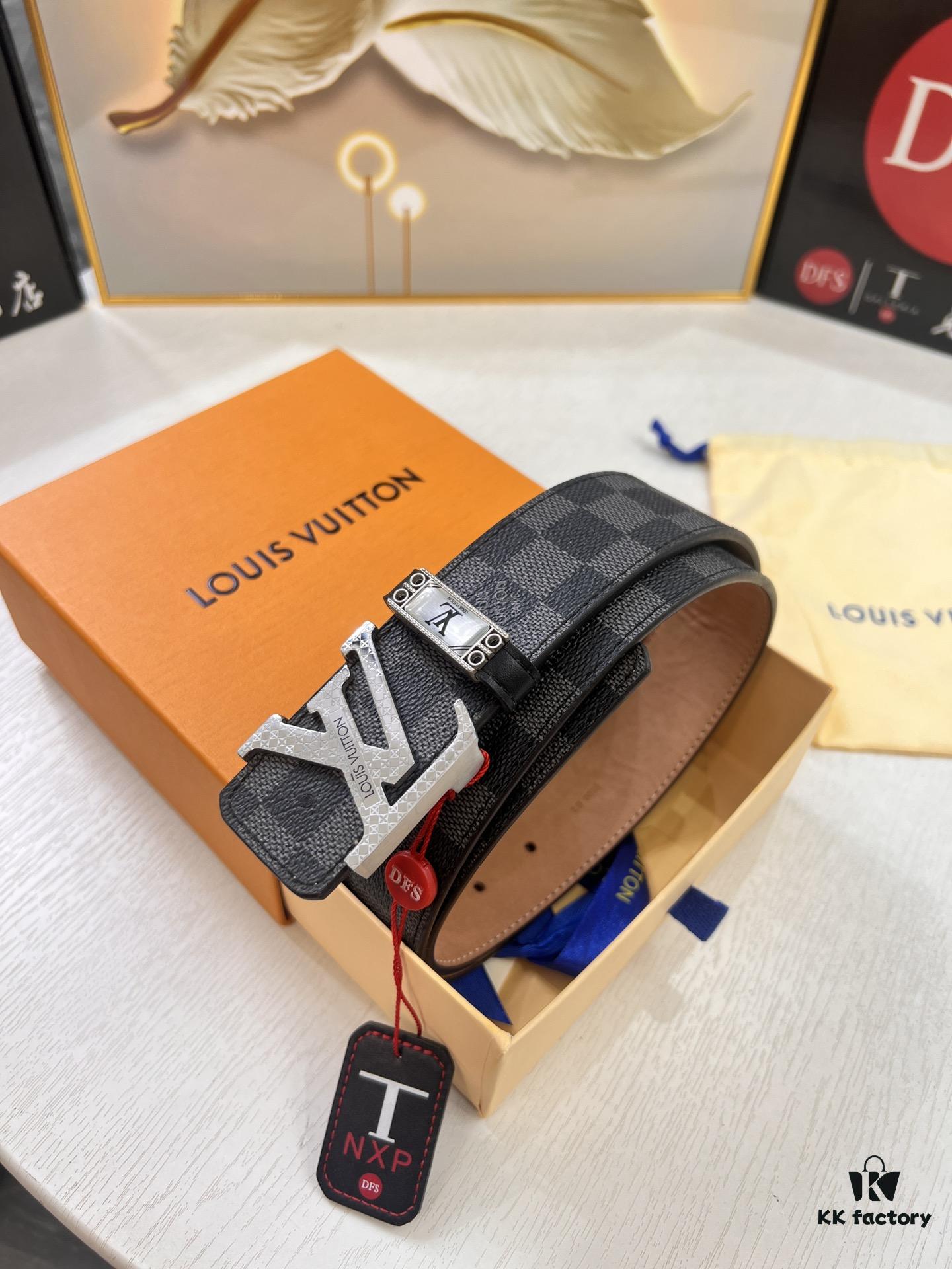 LV Men's Belt, New Arrival, Premium Cowhide Leather, Matte Finish, Corrosion-Resistant Letter Hardware, 3.8cm Width