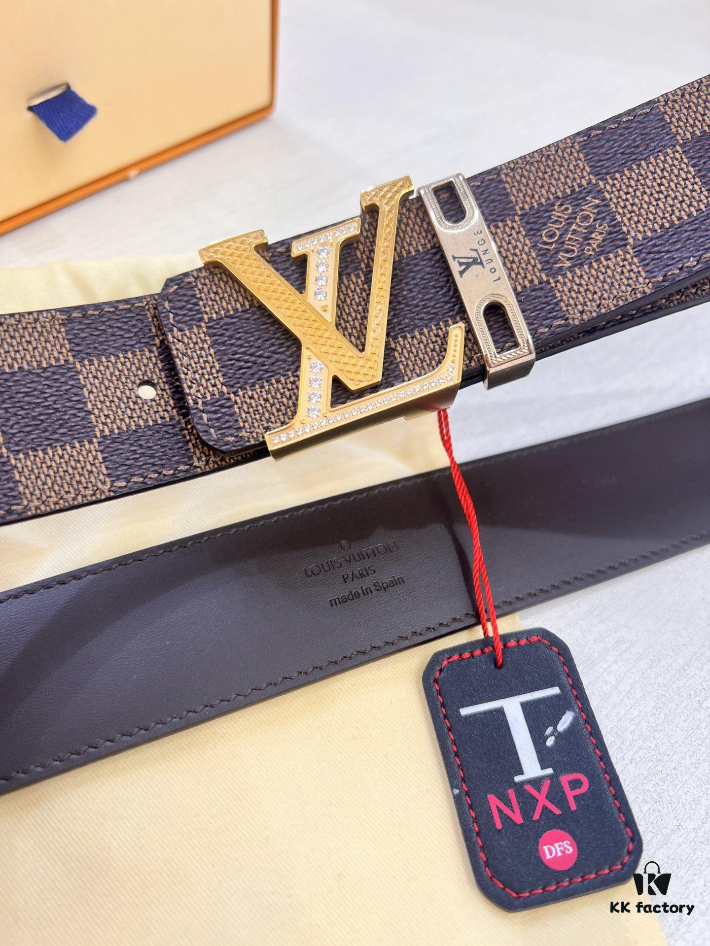 Louis Vuitton LV Belt, ZP Synchronized New Men's Belt with Monogram Imported Fabric, Full-Grain Cowhide Plain Weave, Reversible Design, Diamond-Inlaid Letter Hardware, 3.8cm Width