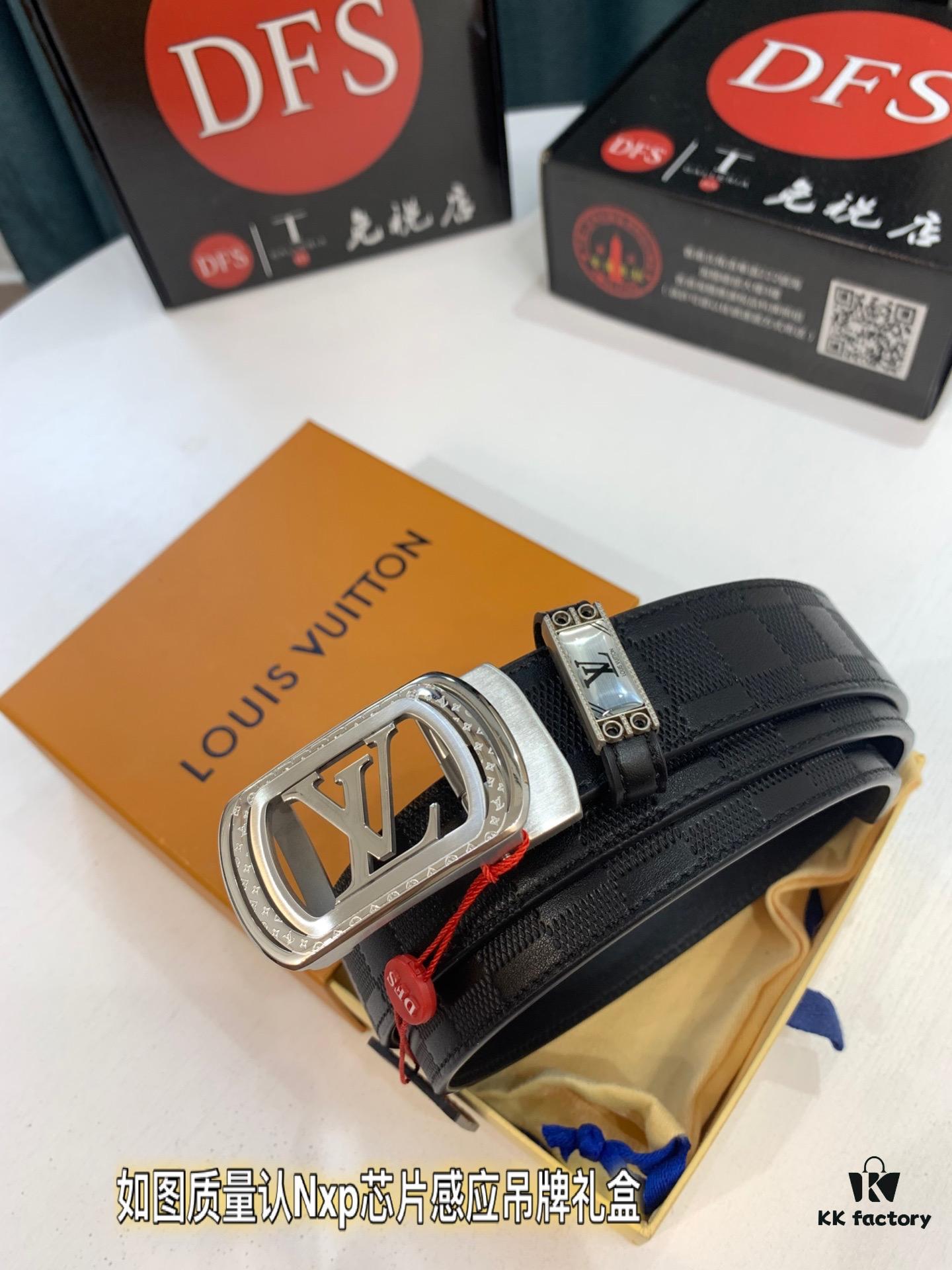Louis Vuitton Automatic Buckle Belt, Genuine Cowhide, Top-Quality Business Formal Belt with LV Stainless Steel Hardware, 3.5 cm Width