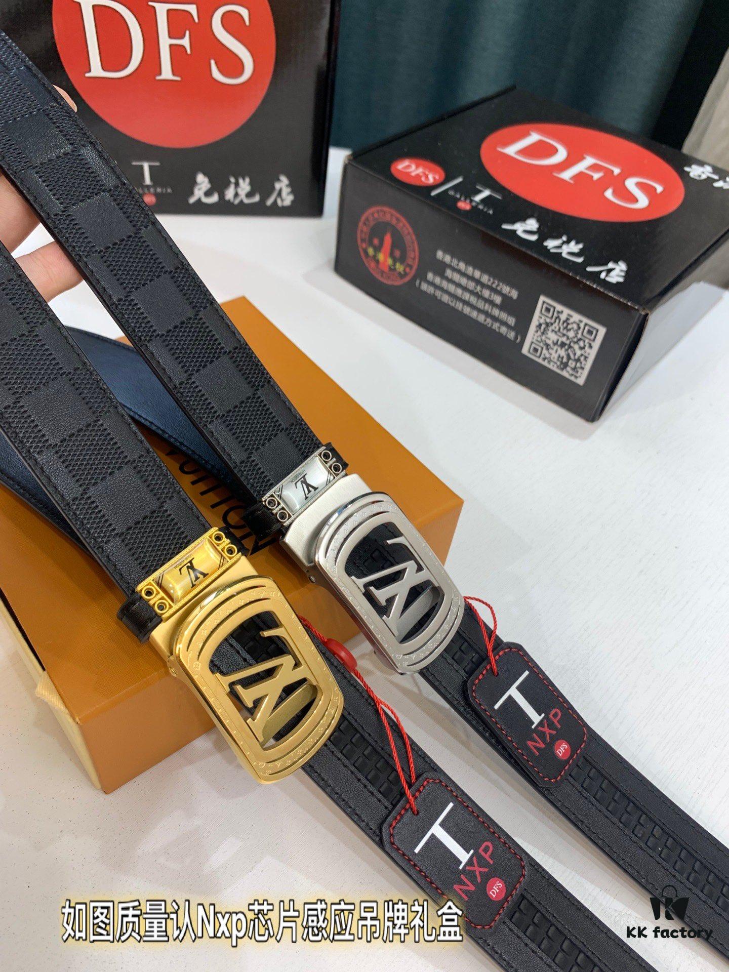 Louis Vuitton Automatic Buckle Belt, Genuine Cowhide, Top-Quality Business Formal Belt with LV Stainless Steel Hardware, 3.5 cm Width