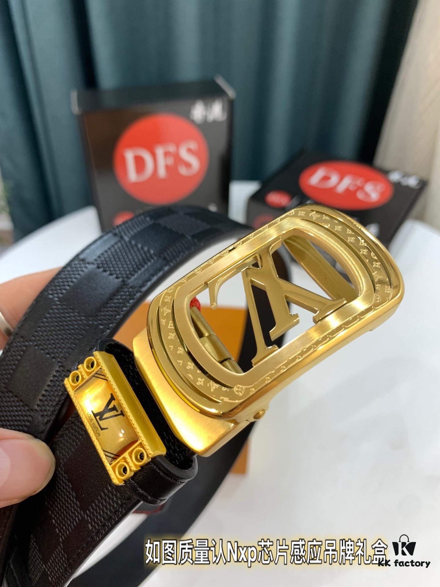 Louis Vuitton Automatic Buckle Belt, Top-Quality Genuine Leather, Imported Full-Grain Calfskin with Refined Grain Texture, 3.5cm Width, Smooth Slide Mechanism, Stainless Steel LV Hardware