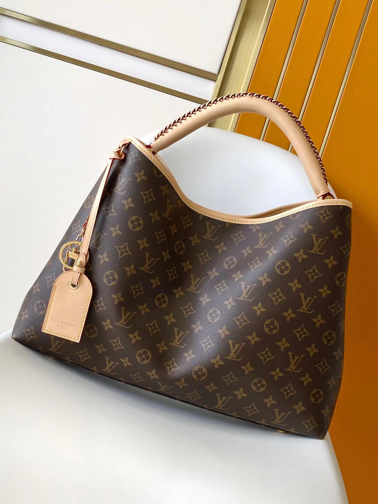 Louis Vuitton This Again bag is a contemporary, more supple, and iconic reinterpretation of the Artsy model, originally launched in 2010.
